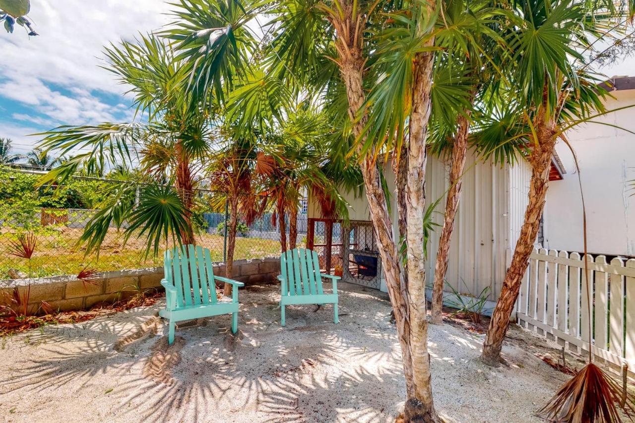 Almond Tree 3 At Island Cabanas Gold Standard Certified Caye Caulker Exterior foto